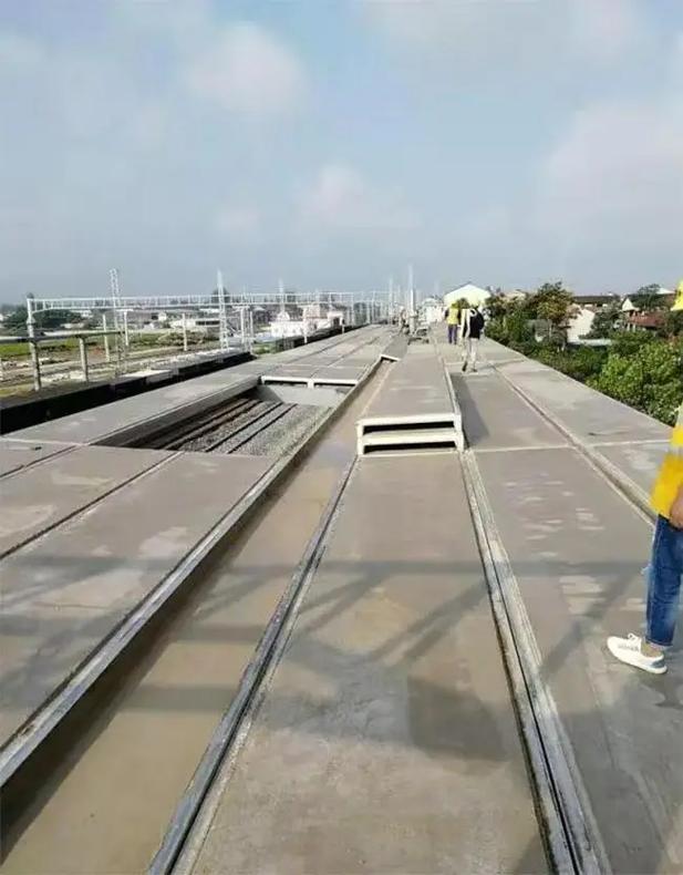 Сборный железобетон, плита эстакады электростанции