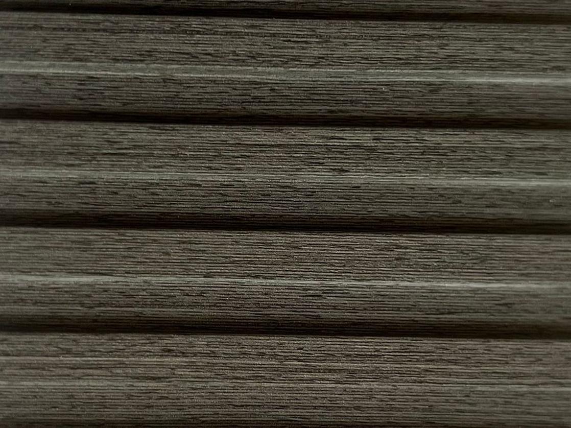 Обработка текстуры реек и настройка изоляции наружных стен и декоративных интегрированных панелей