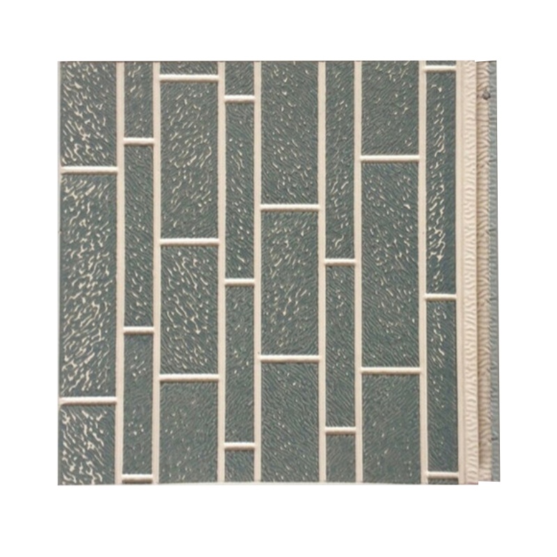 Стильная металлическая композитная панель с гофрированной текстурой для наружного сайдинга и декоративной панели