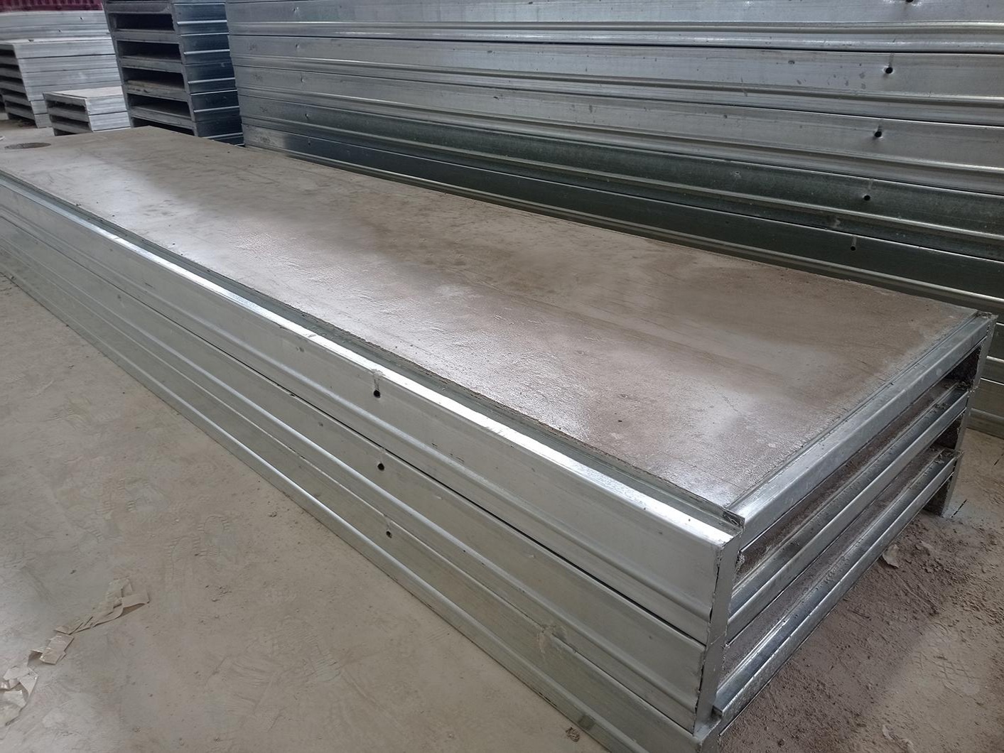 Сборный стальной каркас спортзала; Плита эстакады электростанции