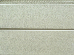 Мягкая текстура покрытия. Инновационная изоляция наружных стен для современного дизайна дома на вилле. Панель крыши. 