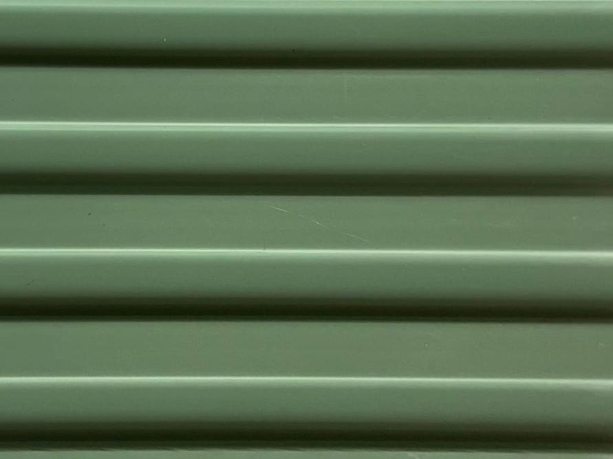 Сэндвич-панели из полиуретана с точечной теплоизоляцией от производителя.